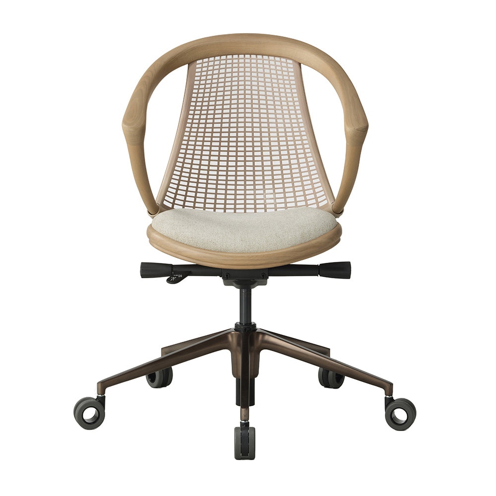 WonW Chair】美しいフォルムと快適な座り心地、環境にも配慮した、木製